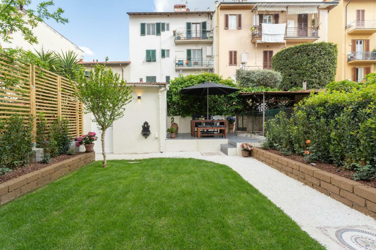 Le Stanze Di Carla! Bagno Privato, Cucina In Comune Флоренция Экстерьер фото